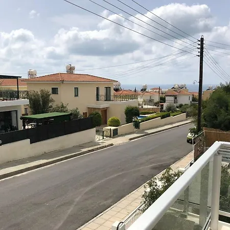 Villa 2 Bedrooms With Wifi At 3 Km Away From The Beach