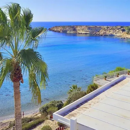 2 Bedrooms With Wifi At 3 Km Away From The Beach Willa *